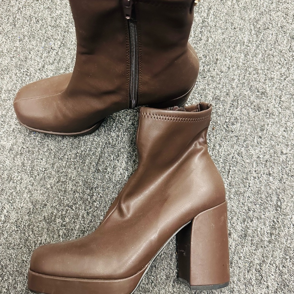 Brown Chunky Heel Ankle Boots